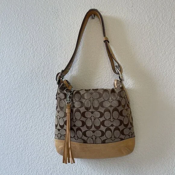 Coach C05K-9362 Khaki Signature Leather Slim Crossbody Shoulder Bag - Picture 1 of 10